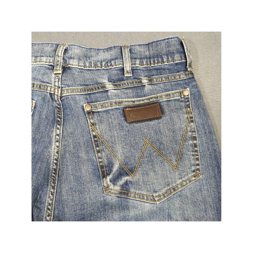 Wrangler Jeans Men's 36x32 Blue Retro Slim Boot Western Denim